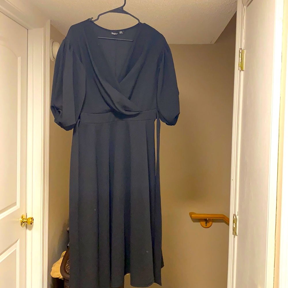Like new off the shoulder cocktail dress